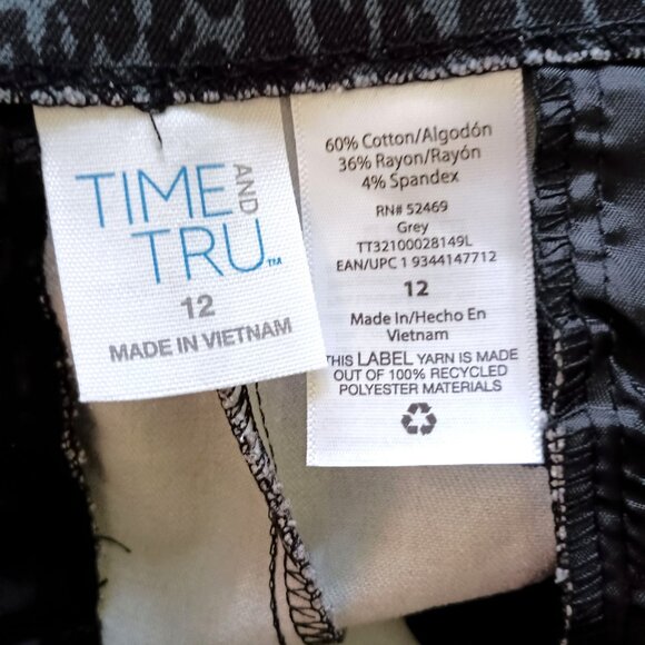 Time and Tru 4-Way Stretch Ankle Pants Animal Print Slim Fit Gray Sz 12 NWT - Picture 5 of 7